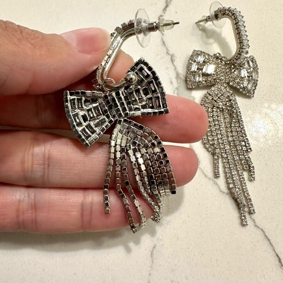 Fashion earrings bundle of 7 pairs - Picture 3 of 16